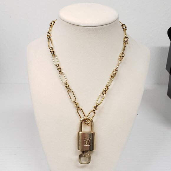 Authentic Louis Vuitton Padlock w/unbranded Stainless Steel Necklace & Bracelet - Picture 4 of 16